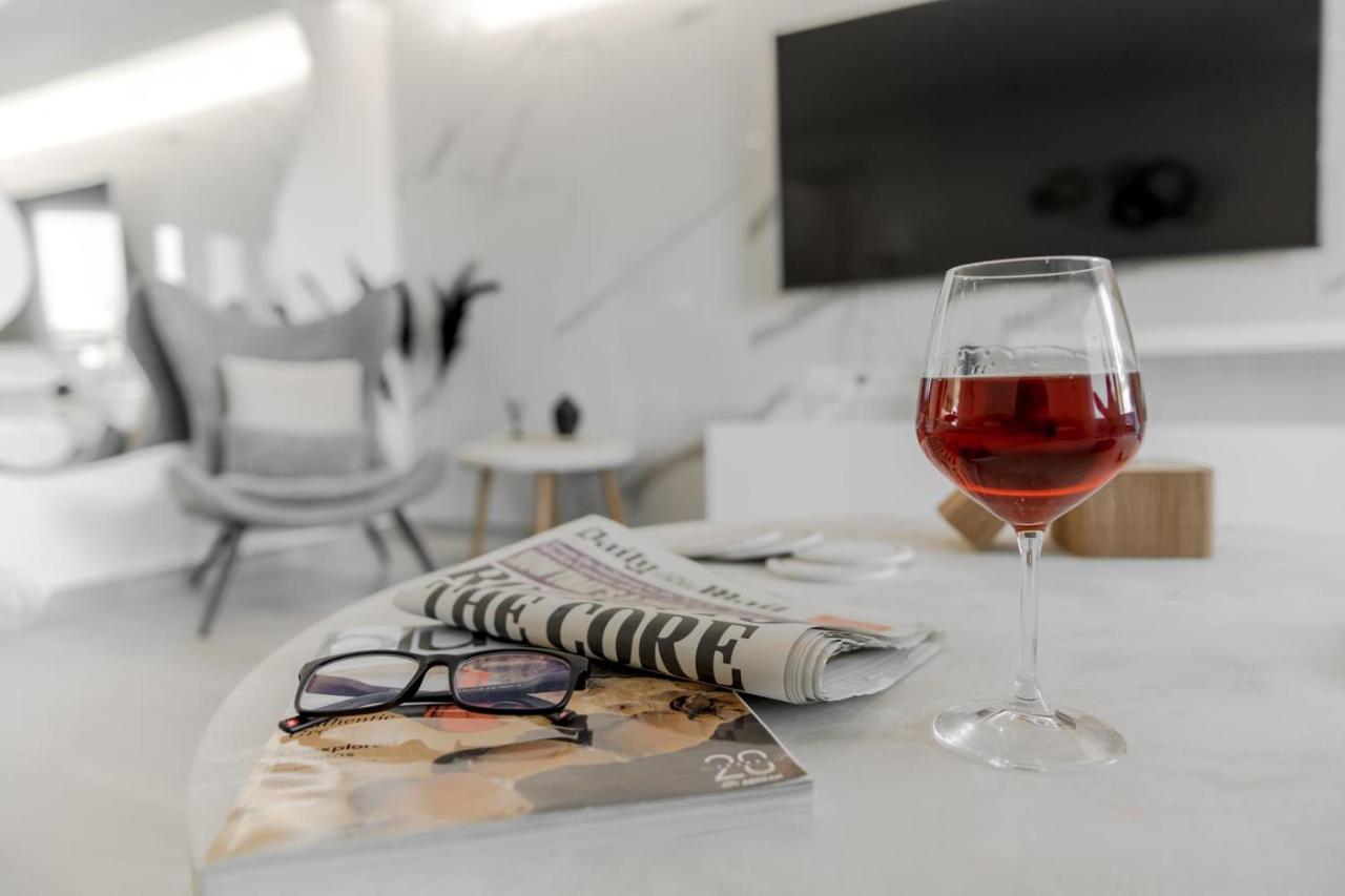 Diogenis Seaside Suite Rethymno Eksteriør bilde